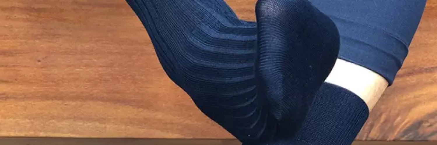 正装小哥哥 banner