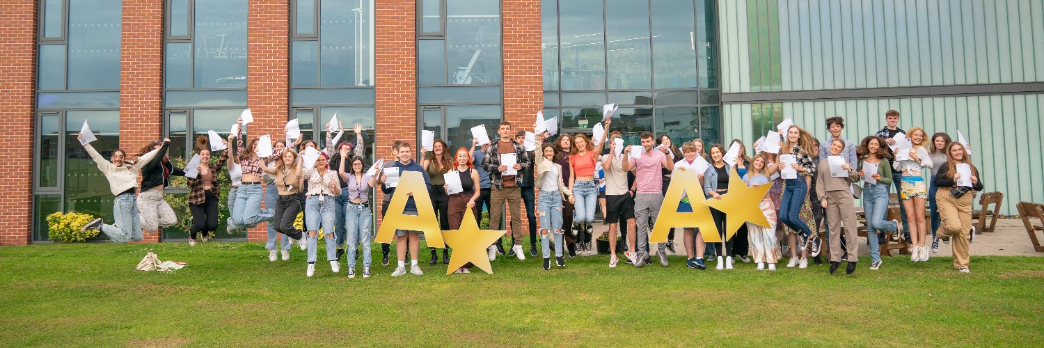 Cronton College banner