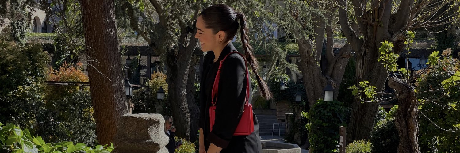Ireeeneee99's profile banner image