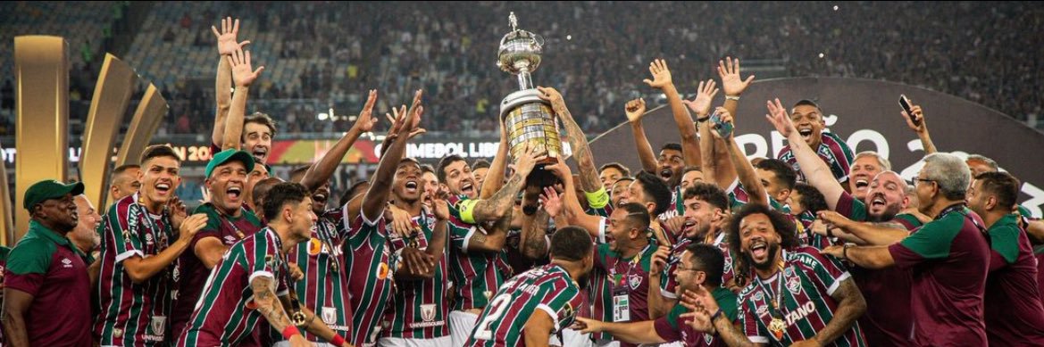 RobeertoCosta's profile banner image