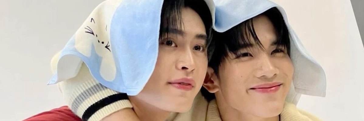 roseeeeyn's profile banner image