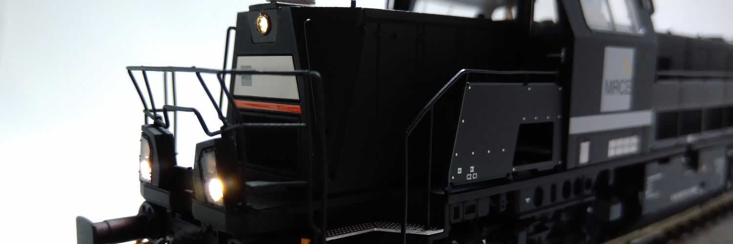 kweebee's profile banner image