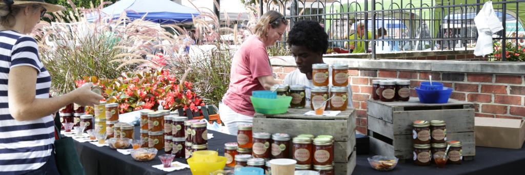 Visit Grove City banner