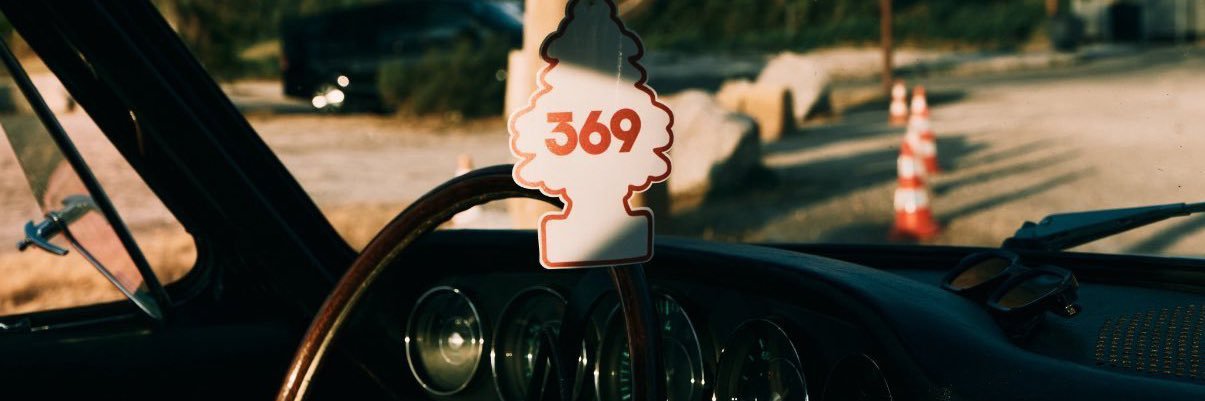 let 🍂 banner