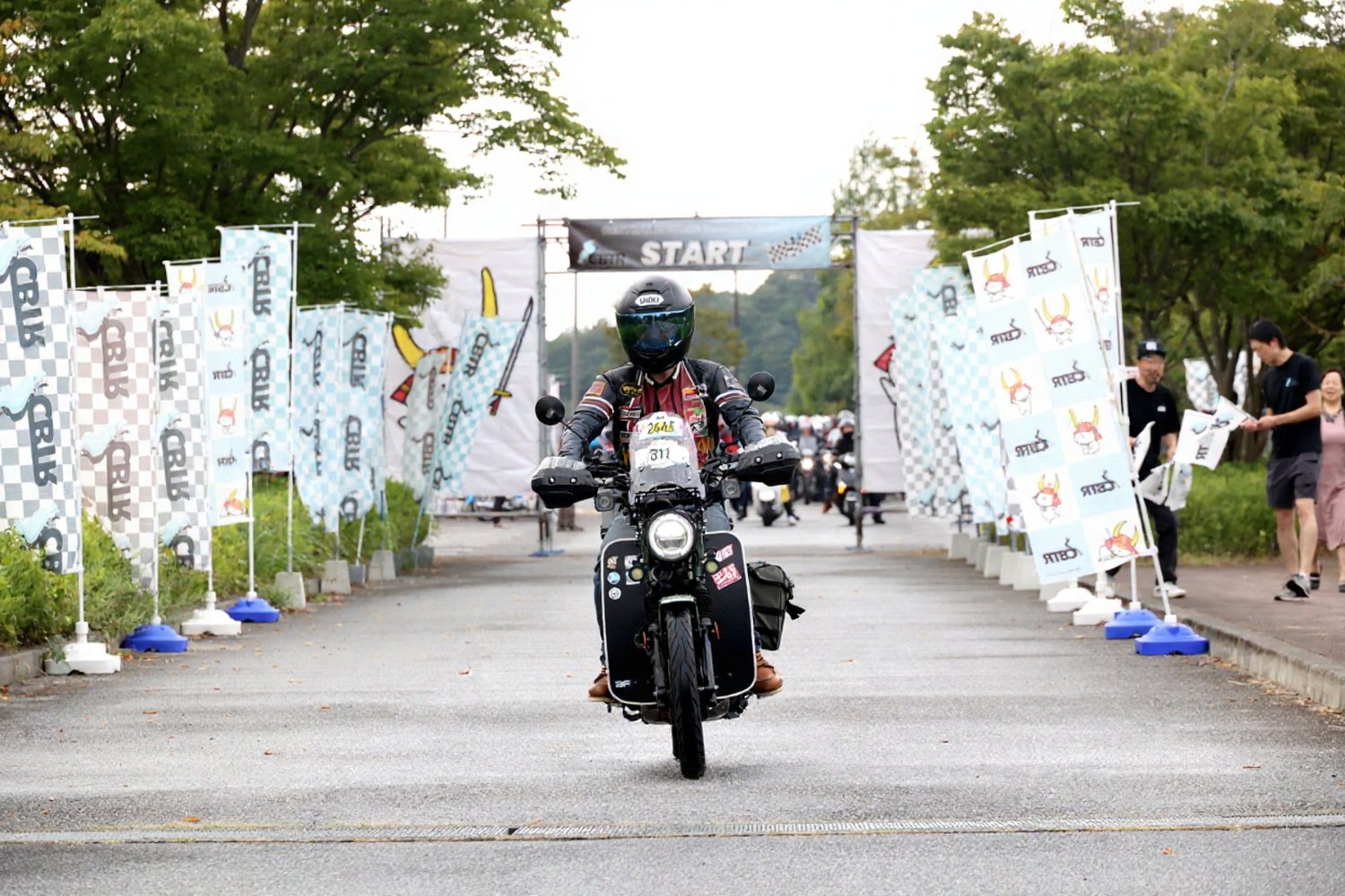 浅草ばしる@SSTRゼッケン8137 banner