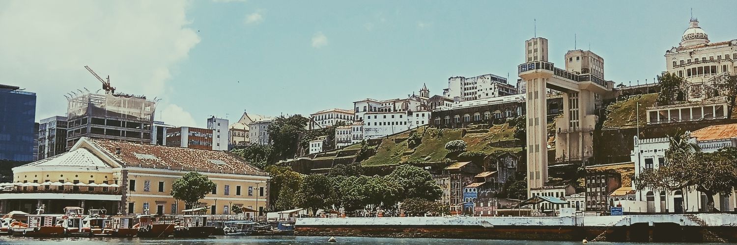 barretrips's profile banner image