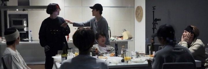 RHM_room's profile banner image