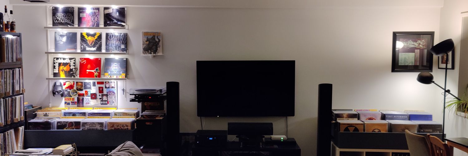 ohmelby's profile banner image