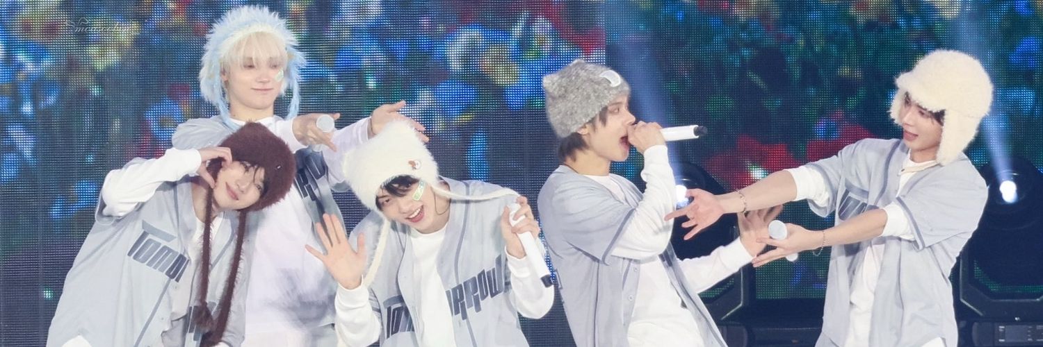 no labels. just aaron (Conan Doyle's version) 🦕🍇 banner