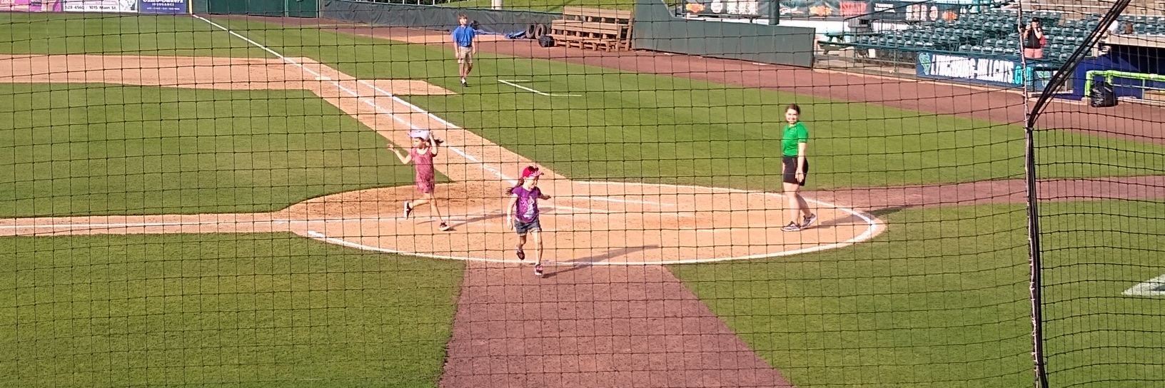 Eric Russell 🦬 banner