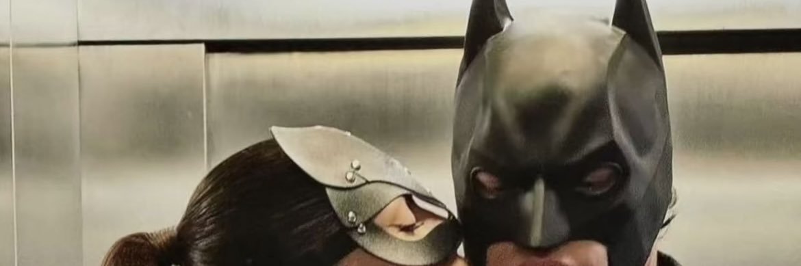 🦇 banner
