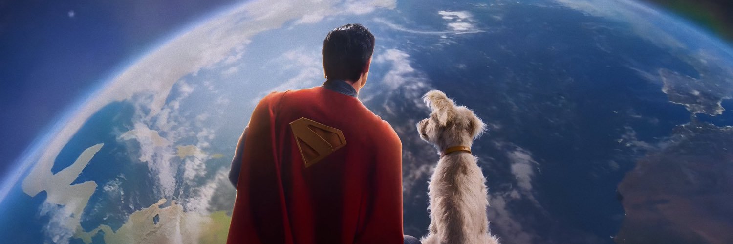 DC Brasil's banner