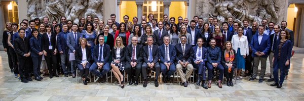 ChihWong Profile Banner