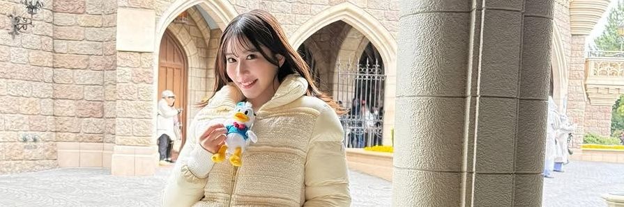 azukiM2's profile banner image