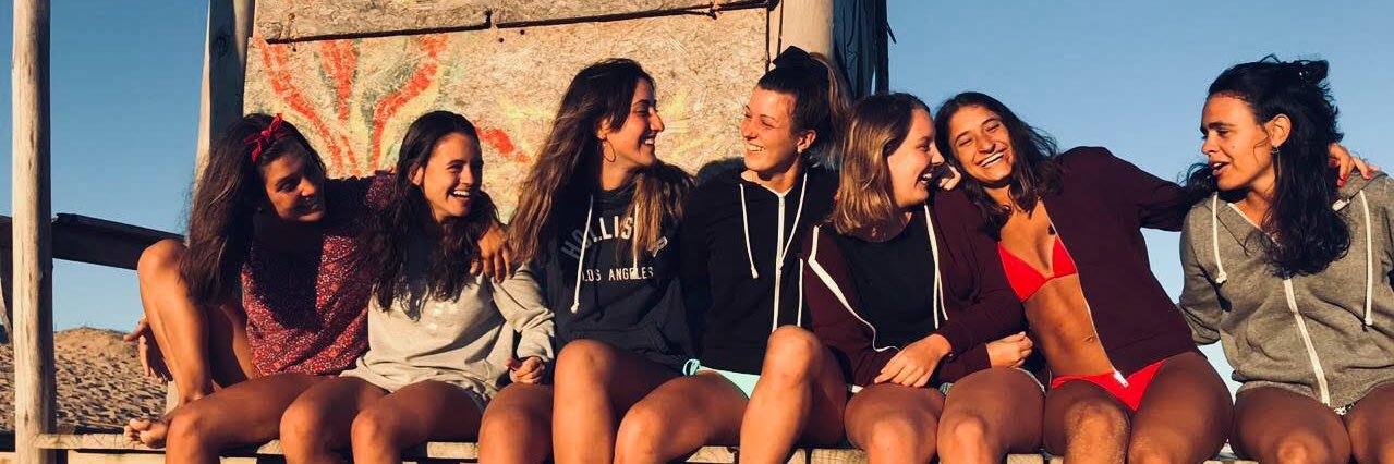 CaroCastee's profile banner image