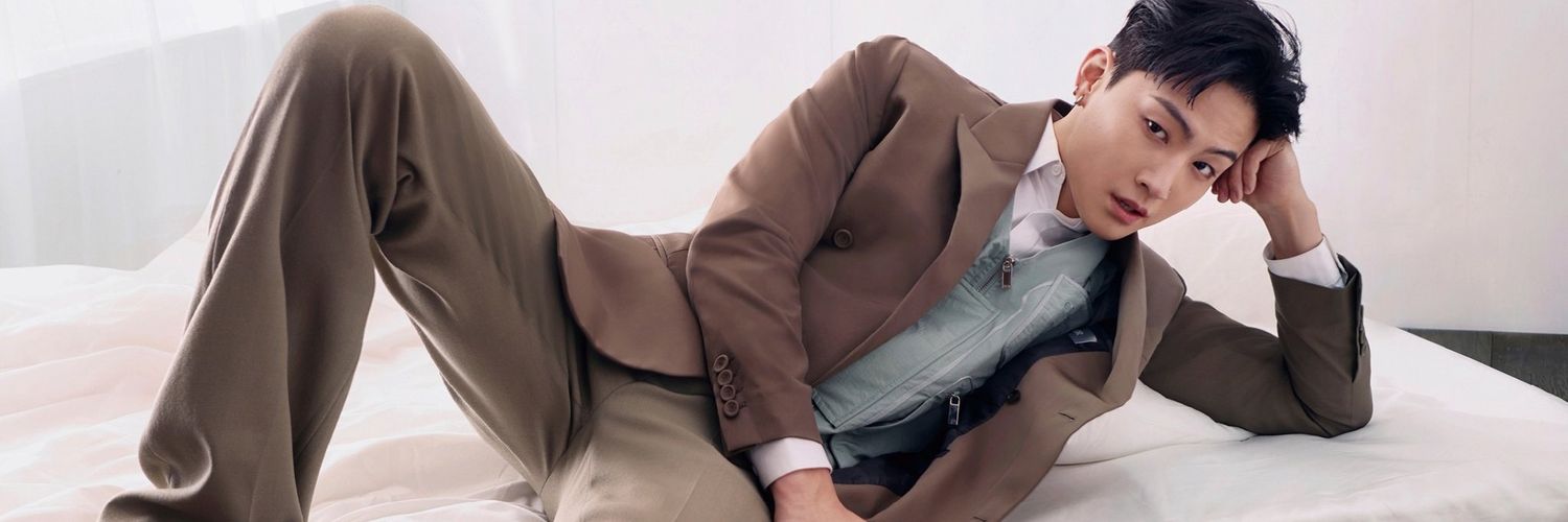 ☯︎ banner