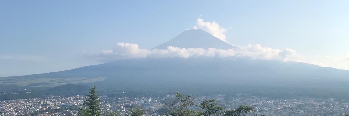 ElooraM's profile banner image