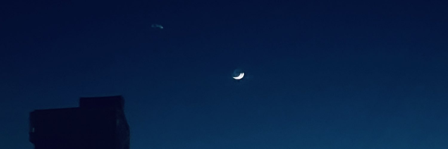 eyedashf's profile banner image