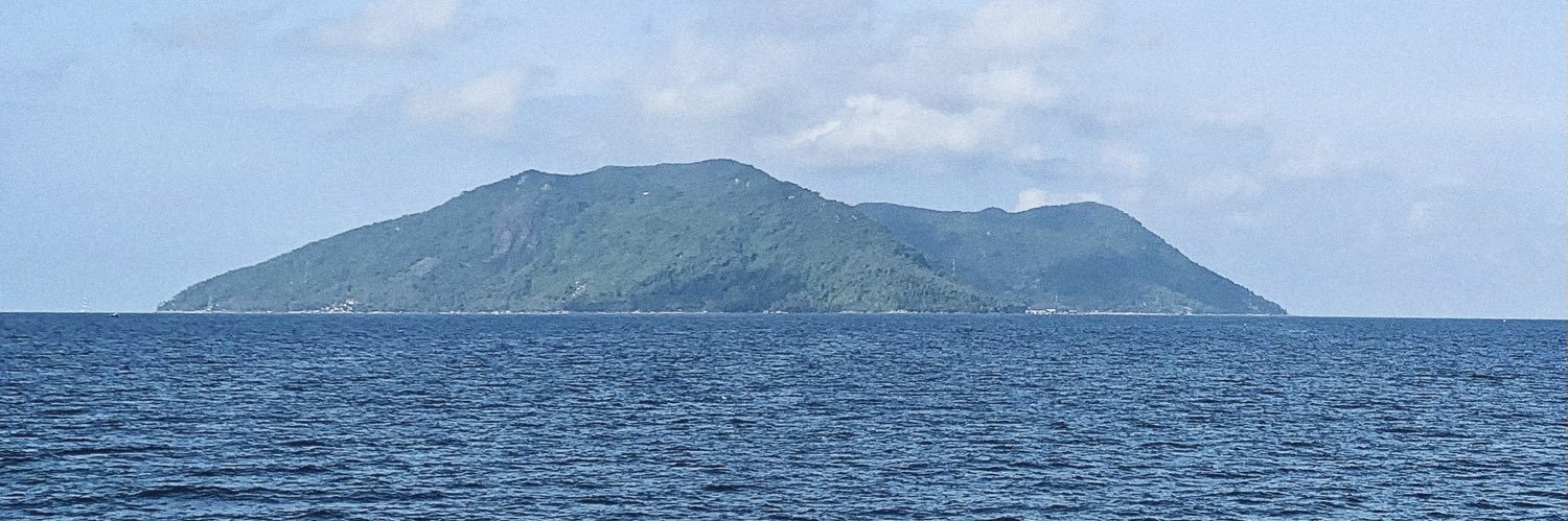 Phú Quý banner