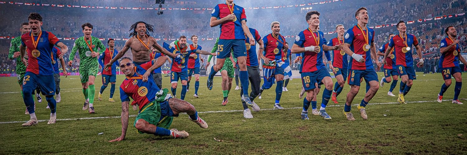 Czam 🌓👨🏼‍🎨 banner