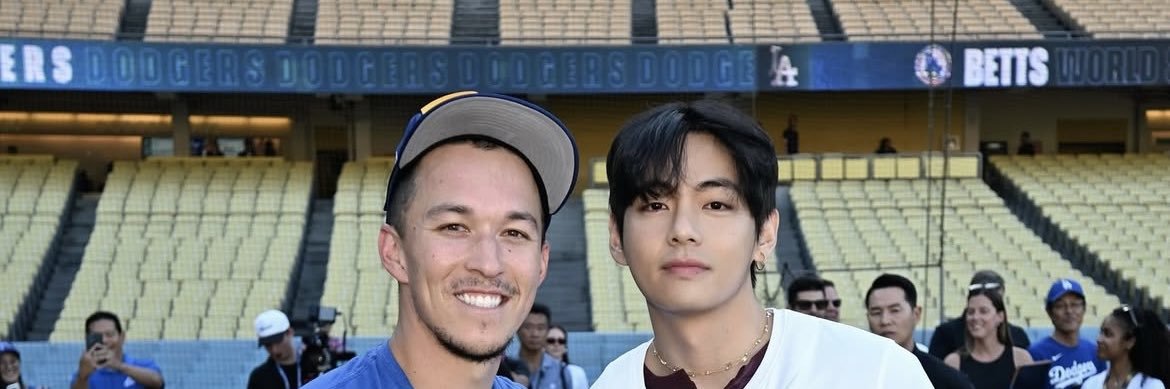 Kim__m_v1230's profile banner image