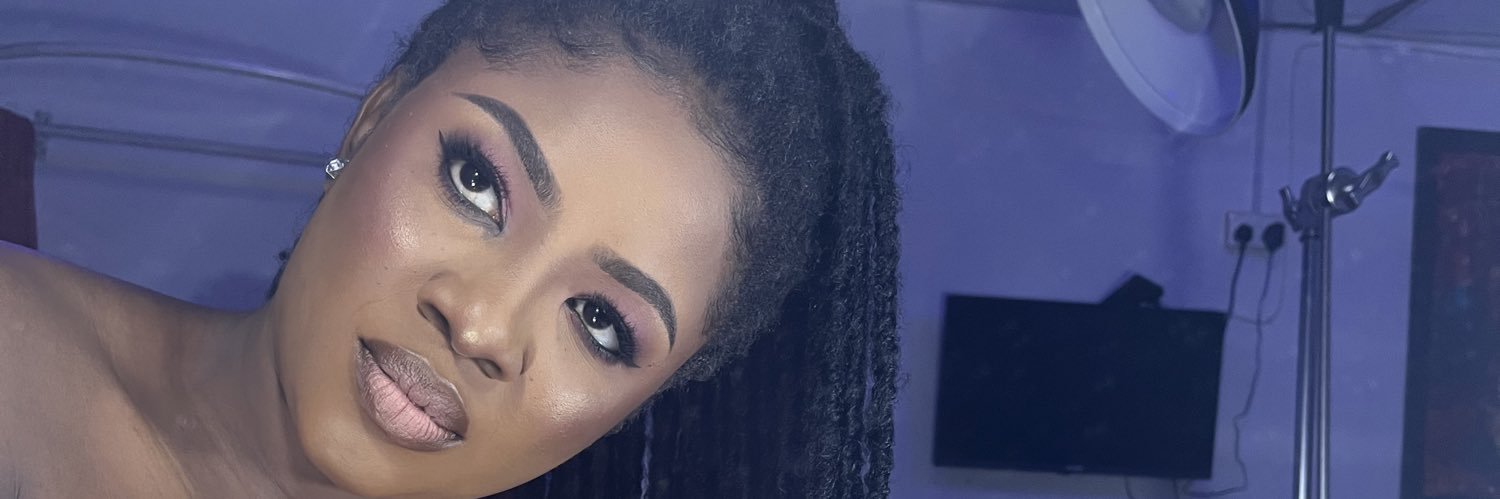 Eyejee's profile banner image