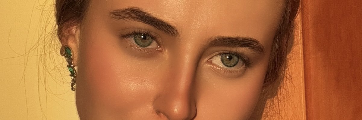 juliaferrazzaa's profile banner image