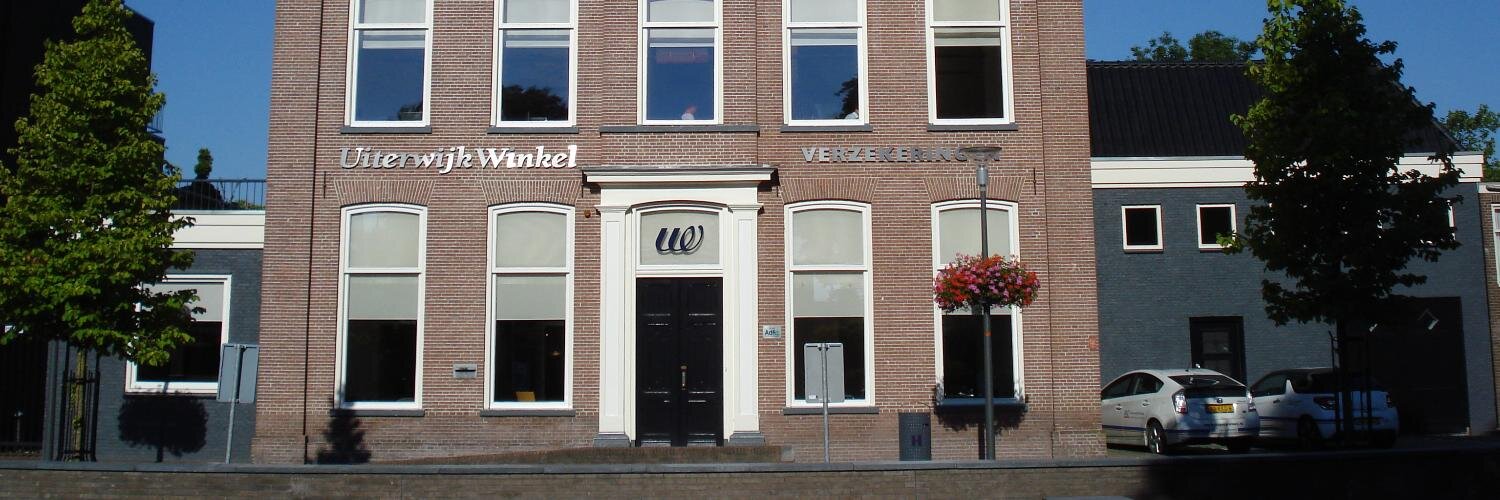UiterwijkWinkel's profile banner image