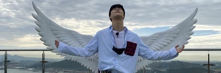 loveleebaek's profile banner image