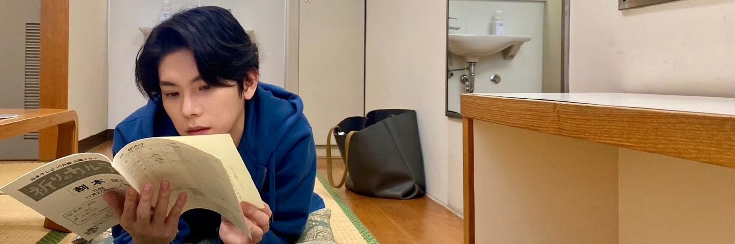 背心 🎽。 banner