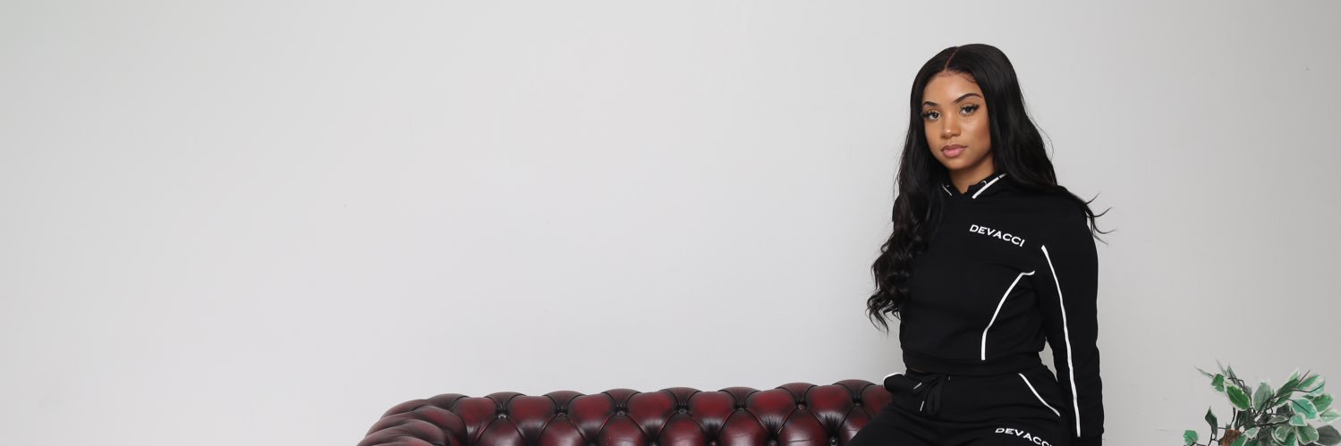 Devacci_London's profile banner image
