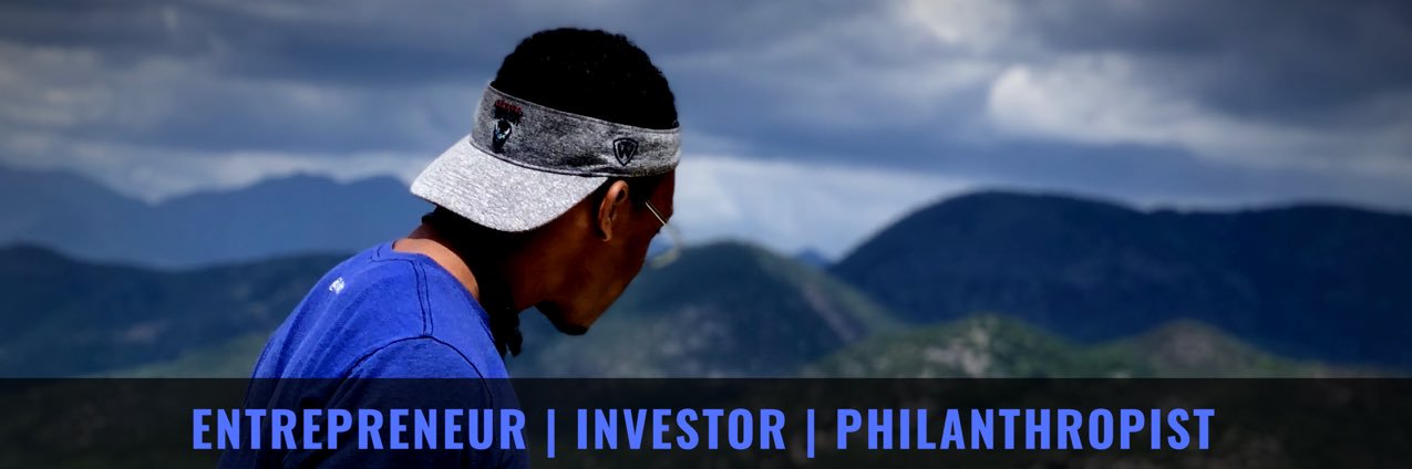 TravTooFly's profile banner image