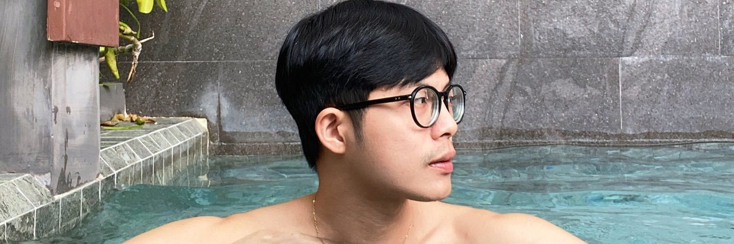 teecharyut's profile banner image