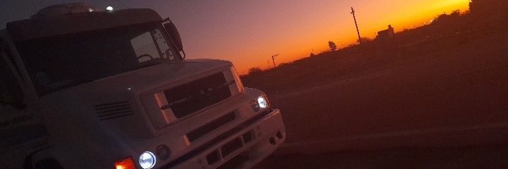 maxi_valliz's profile banner image