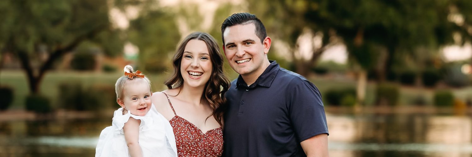 _rileymayo's profile banner image