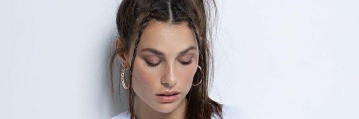 VIKY926's profile banner image
