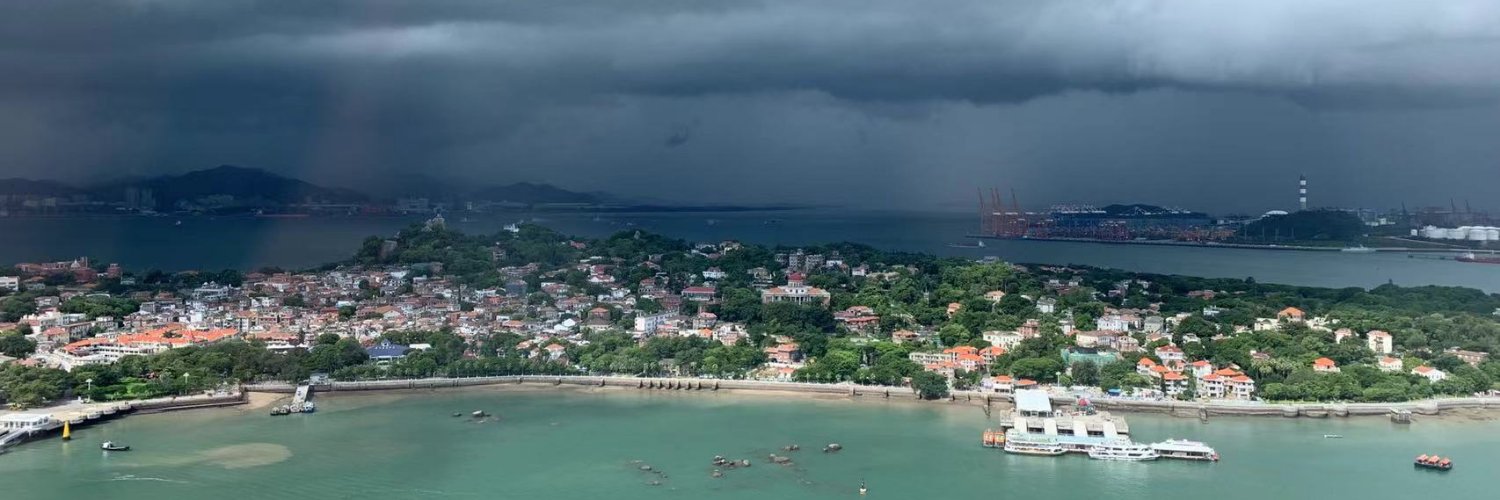 低级趣味 banner