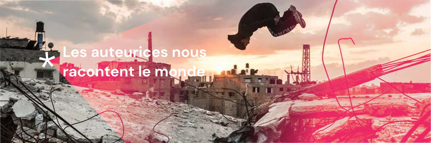 La Scam's banner