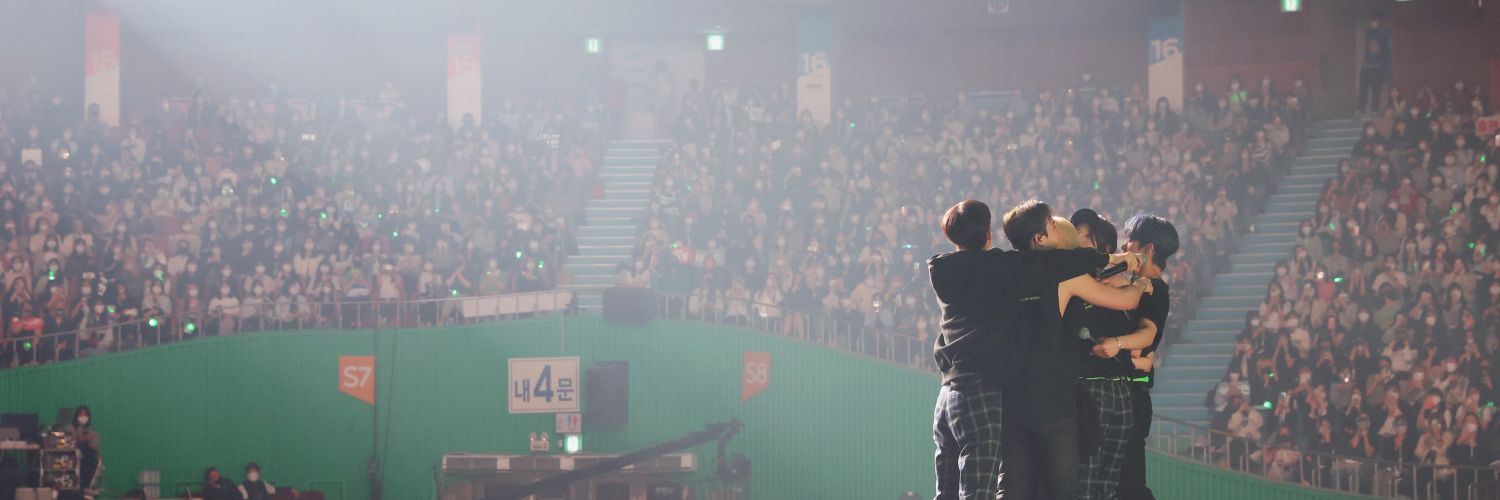tea ★ ★ ★ ★ ★ banner