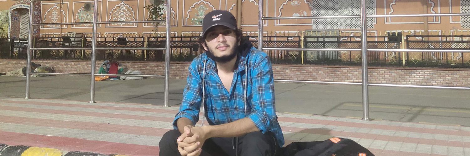 Gajleee's profile banner image