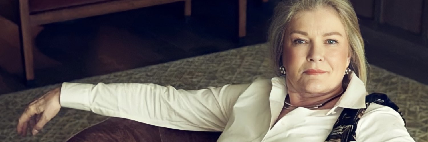 𝐎𝐧𝐥𝐲𝐓𝐡𝐞𝐉𝐚𝐧𝐞𝐰𝐚𝐲 banner