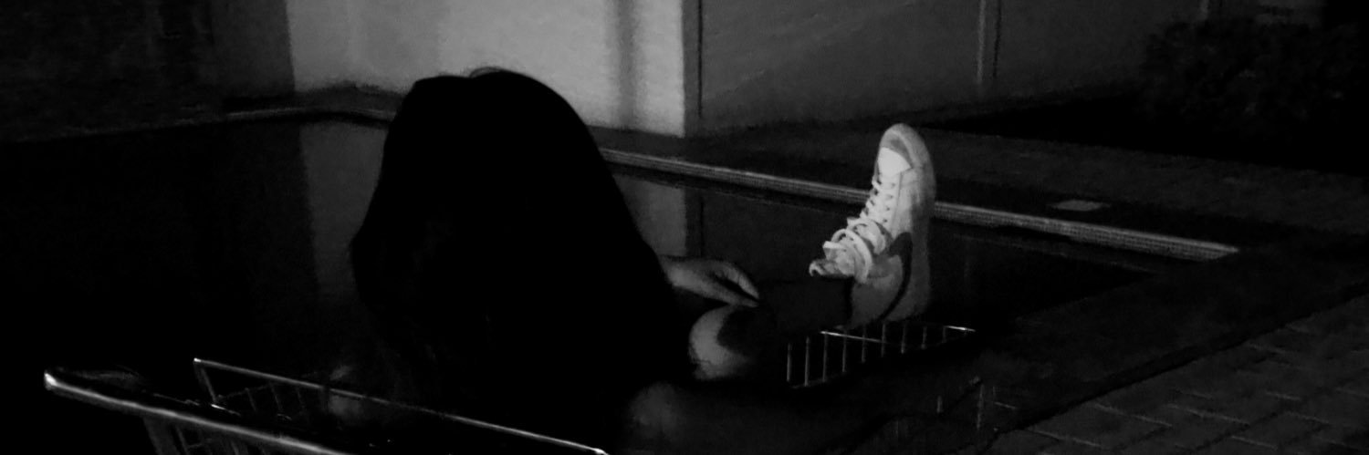 KARlNAHH's profile banner image