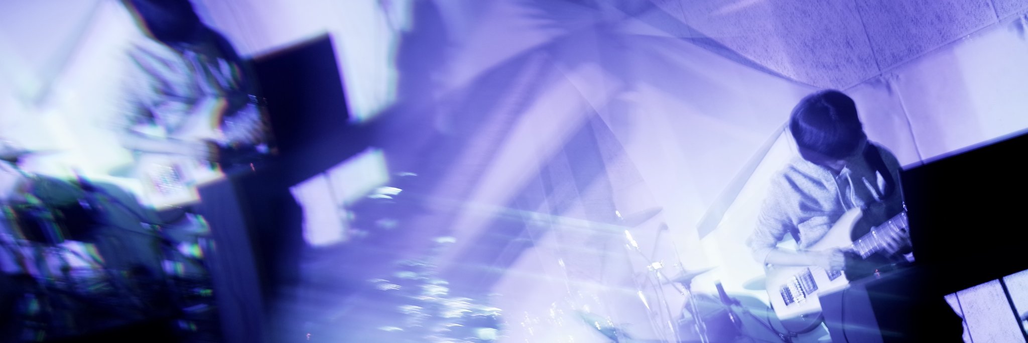 tro_nica's profile banner image
