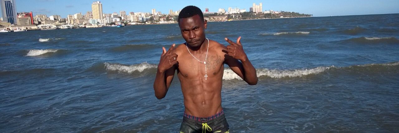 6tienlew's profile banner image