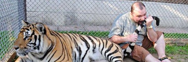 DarwinAwards_ Profile Banner