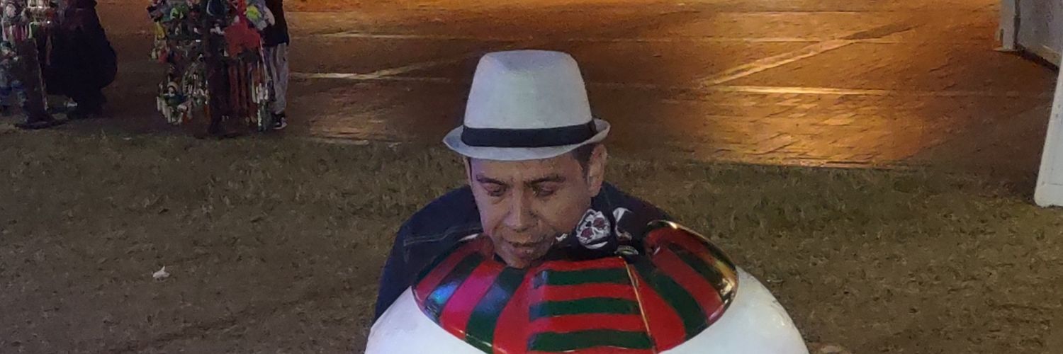 vicbao's profile banner image