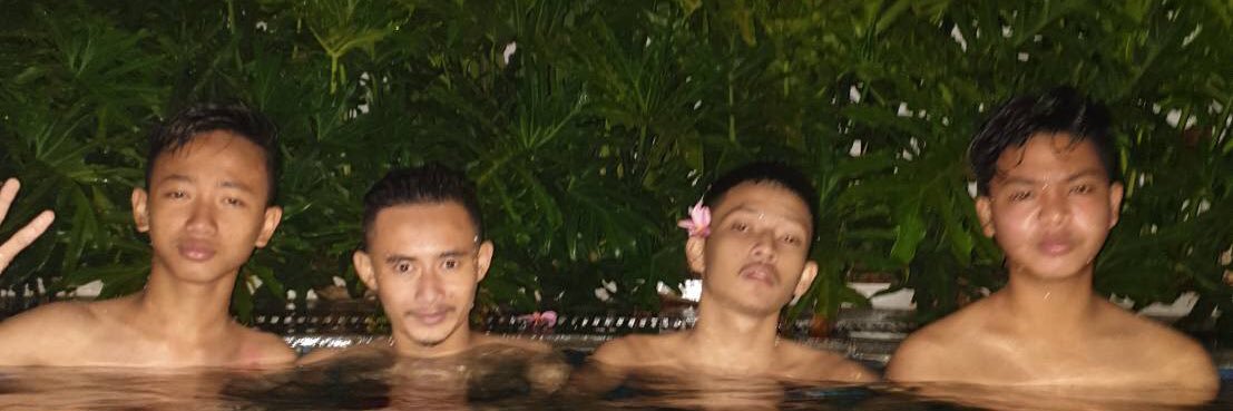 hensanitiserr's profile banner image