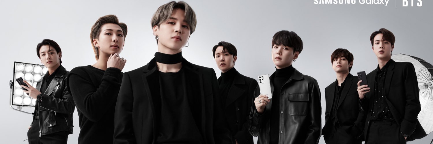 munaahh_'s profile banner image