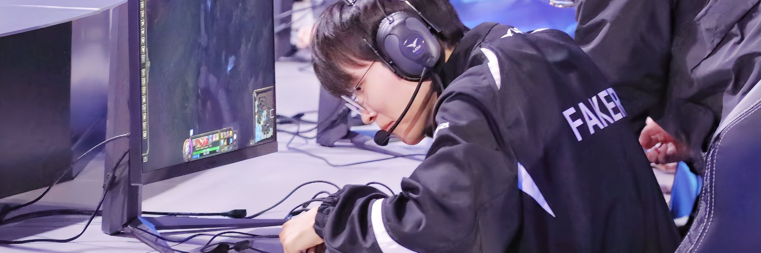 Ris!🦦🐨 | dearhanni ke locked😔 banner