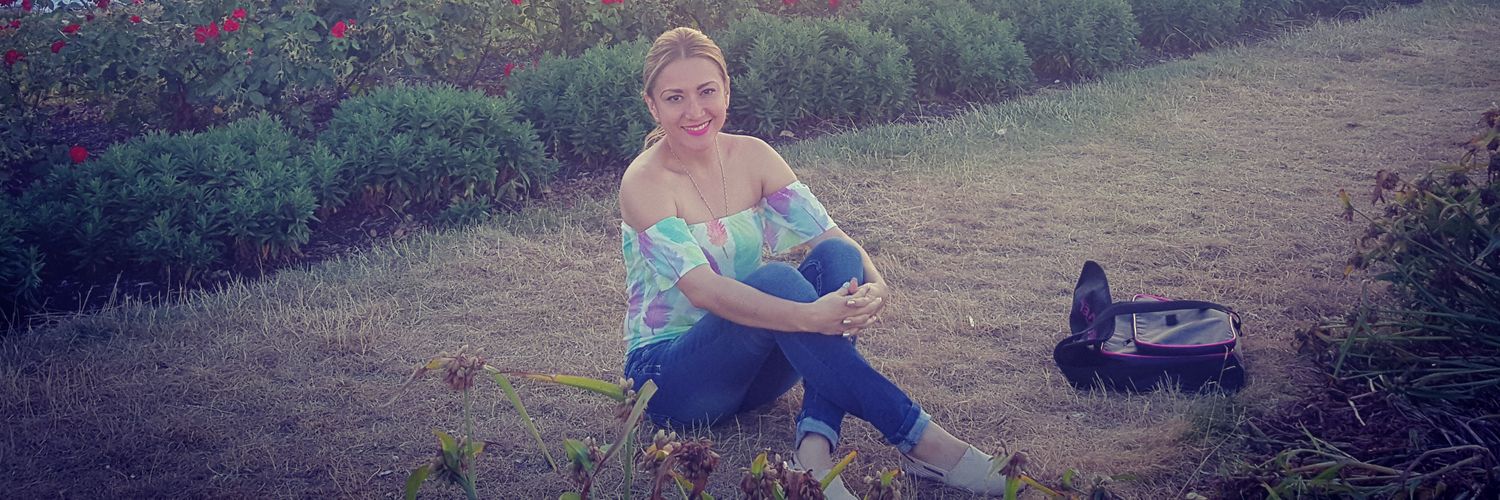 yelyhermida's profile banner image